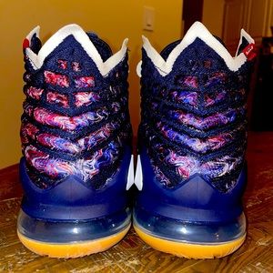 LEBRON XVII DT COLLEGE NAVY 10.5